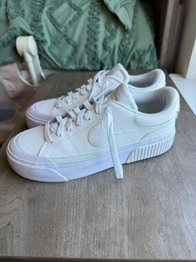 Women's NIKE White Platform Sneakers - Classic Low-Top